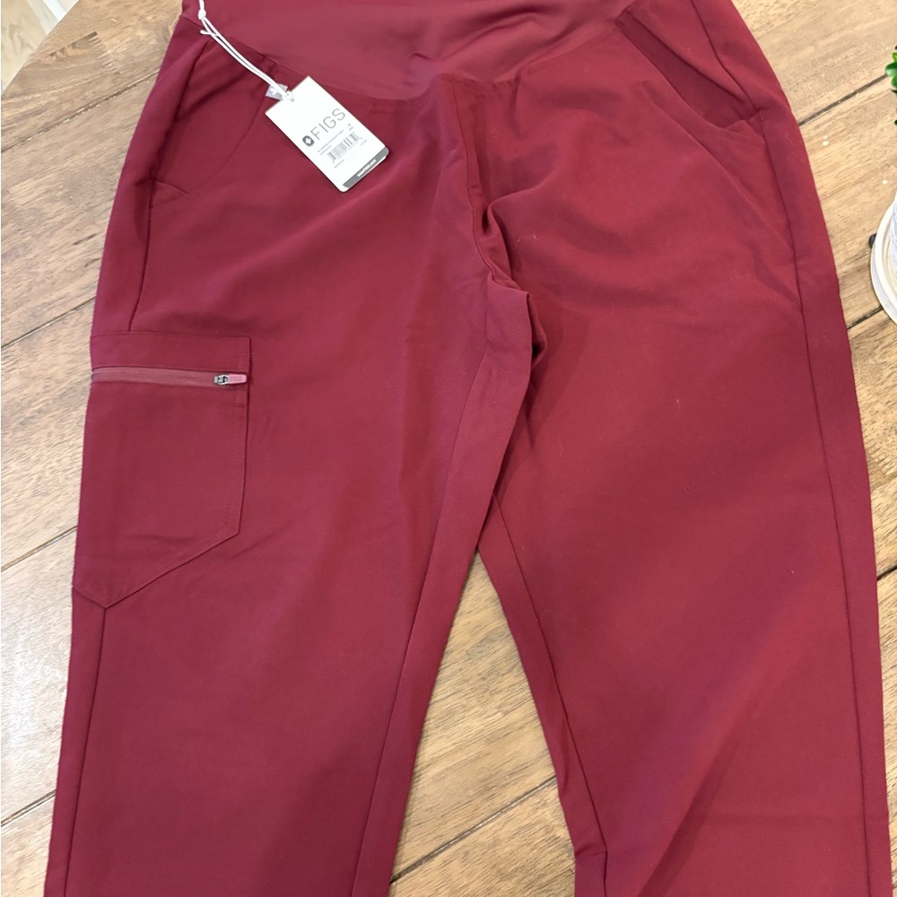 Figs Zamora Maternity Scrub Joggers. Size Medium. Color: Burgundy. BNWT.